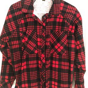 TAXI Black/Red Plain Button Down - M